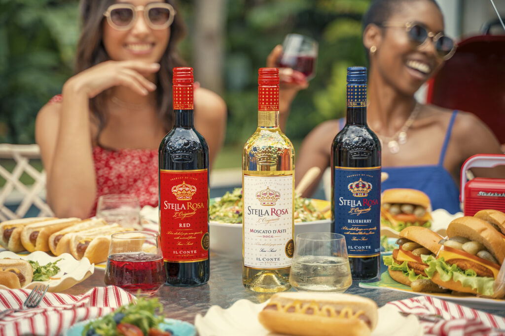 Summer bbq photo of Stella Rosa summer wines